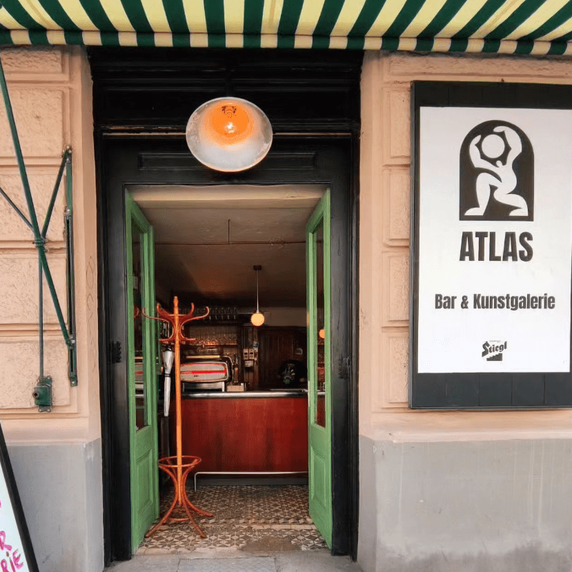 Atlas Bar und Kunstgalerie von außen
